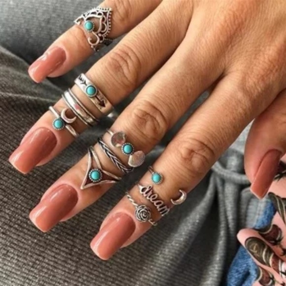 Diamonds & Jules Jewelry - Silver Turquoise Midi Ring Set